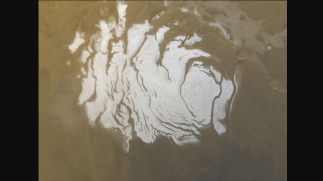 Kutub Selatan Mars sempat dikira danau bawah tanah. [NASA]