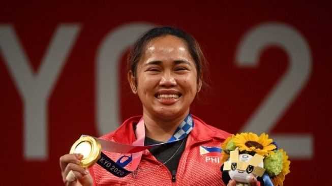 Hidilyn Diaz, Anak Tukang Becak Peraih Medali Emas Pertama Filipina di Olimpiade