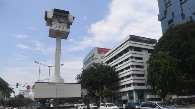 Tugu Jam Thamrin Dibongkar Oktober 2021 karena Dilewati Proyek MRT