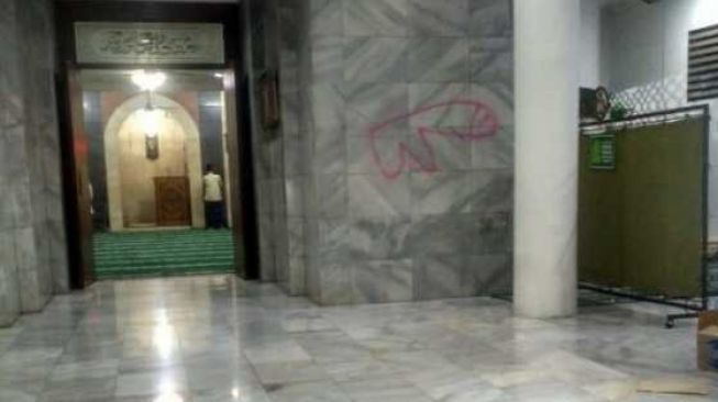 Biadab! Masjid Al Huda di Aceh Tamiang Dicoret-coret OTK