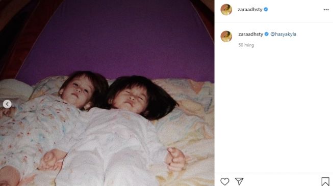 Potret keakraban Zara dan Hasyakyla sang kakak. [Instagram]