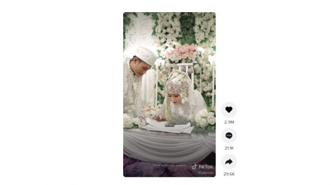 Usai nikah langsung ujian online. [TikTok]