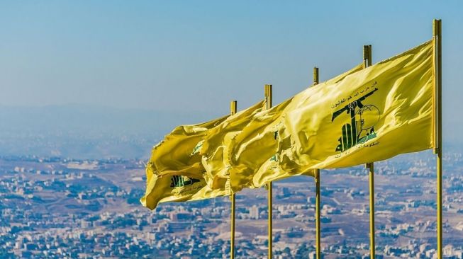 Ilustrasi Bendera Hizbullah. (istockphoto.com/shmooj)