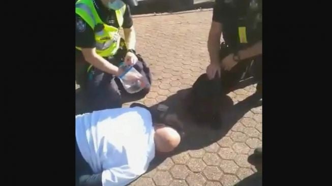 Pria di Australia Ini Alami Serangan Jantung saat Digerebek Polisi karena Tak Pakai Masker