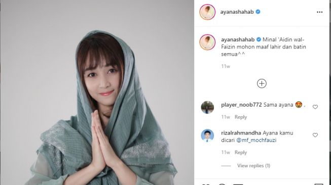 Gaya mantan member JKT48 saat berhijab. [Instagram]