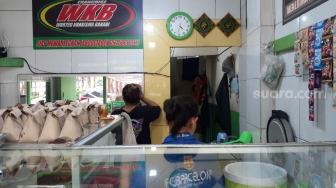 Viral Pungli Karang Taruna Gadungan di Tangsel, Pegawai Warteg: Minta Rp 35 Ribu