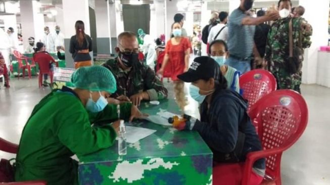 Tes Swab Acak di Pasar Banyuasri, 5 Orang Positif Covid-19