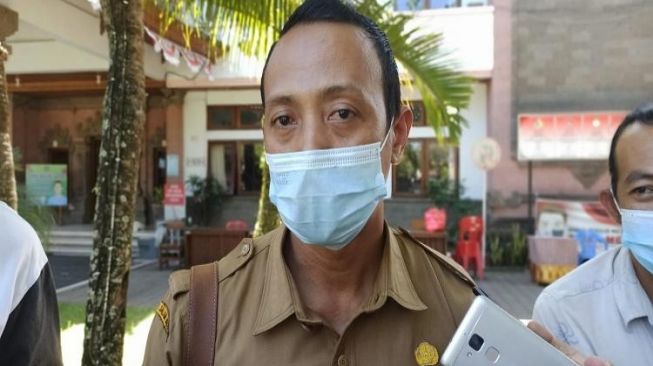 Warga Jembrana Datang Vaksinasi Gigit Jari, Stok Vaksin Habis