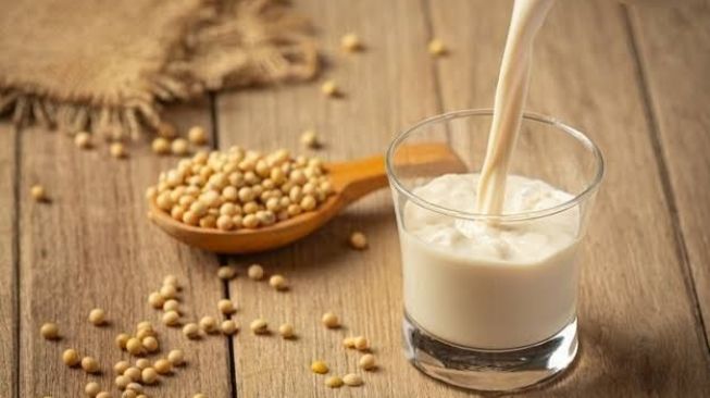 Bisa untuk Diet, Ini 4 Manfaat Susu Kedelai untuk Kesehatan Tubuh