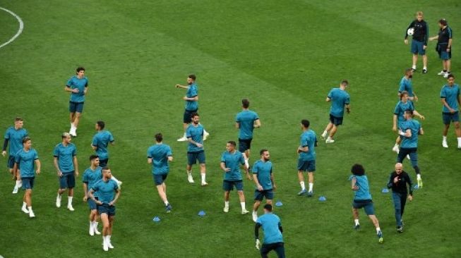 'Disiksa' Pintus, Pemain Real Madrid Berlatih dengan Menggunakan Hypoxia Mask