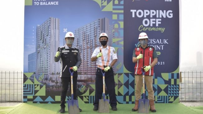 Cisauk Point Gelar Topping Off Tower Sapphire