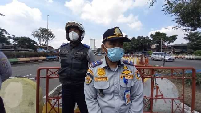 Ambil Alih Pos PPKM, Begini Cerita Gerombolan ABG di Kemayoran Palak Pengendara Melintas