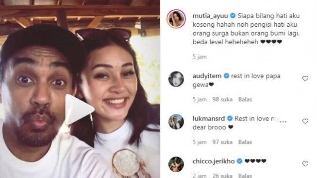 Unggahan Mutia Ayu bersama mendiang Glenn Fredly [Instagram/@mutia_ayuu]