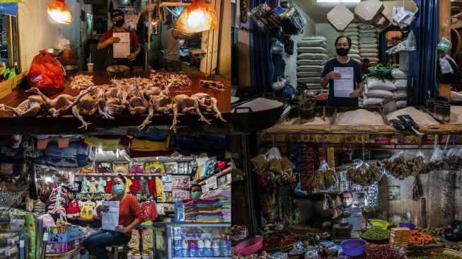 Foto kombo sejumlah pedagang menunjukkan sertifikat vaksin COVID-19 miliknya di pasar tradisional Rangkasbitung, Lebak, Banten, Jumat (6/8/2021). [ANTARA FOTO/Muhammad Bagus Khoirunas]