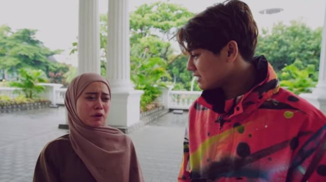 Lesti Kejora dan Rizky Billar (Youtube.com)