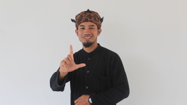 Mengenal Ruhandi, Jaro di Pelosok Lebak Keliling Indonesia Gaungkan Gerakan