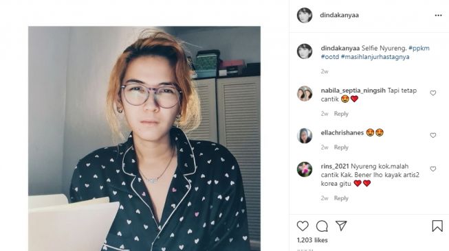 Potret terkini Dinda Kanya Dewi dengan gaya rambut baru. [Instagram]