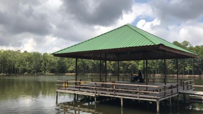 Mengenal Wisata Pemancingan Air Asin Pertama di Balikpapan, Kampung Nelayan Berdasi