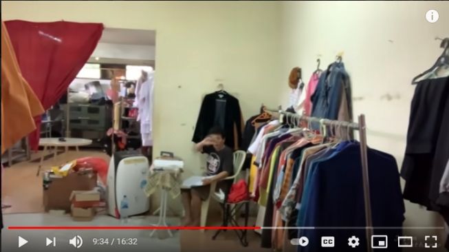  Potret Lokasi Syuting Dari Jendela SMP. [Youtube/Jefan Nathanio]