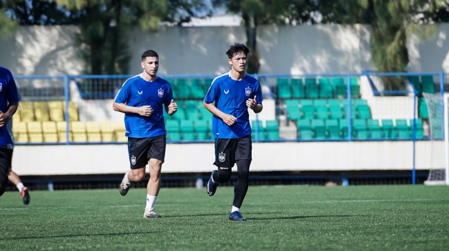 Pemain PSIS Semarang mulai menggelar latihan di Stadion Citarum Kota Semarang, Minggu (8/8/2021). [Dok PSIS]