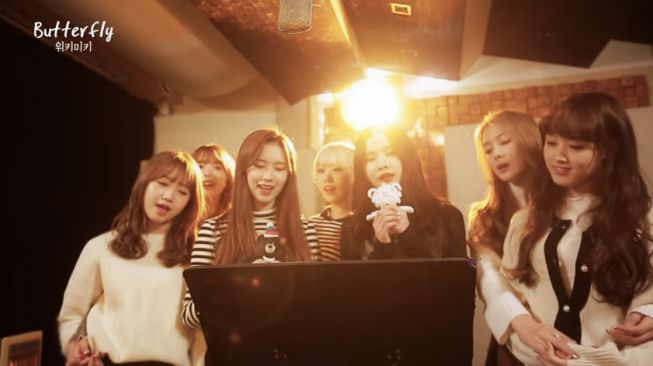 Weki Meki. [Youtube]