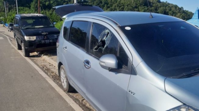 Mobil Ketua AJI Jayapura Dirusak Orang Tak Dikenal