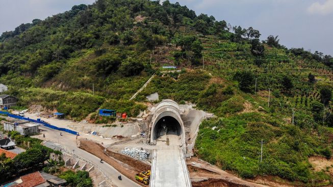 Erick Thohir Jamin Tak Ada Korupsi Saat Proyek Kereta Cepat Gunakan APBN
