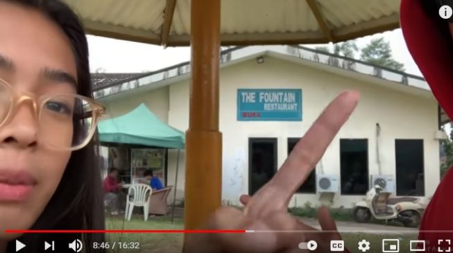  Potret Lokasi Syuting Dari Jendela SMP. [Youtube/Jefan Nathanio]