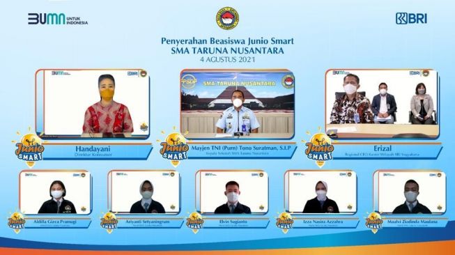 BRI Berikan Beasiswa untuk Siswa-Siswi Indonesia Berprestasi