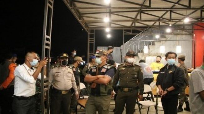 Beroperasi Saat PPKM, Tiga Kafe dan Tempat Makan Didenda Rp500 Ribu