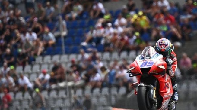 Jorge Martin Rebut Pole Position MotoGP Valencia