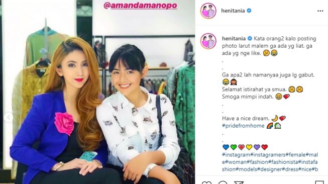 Heni Tania mantan artis yang dinikahi Kombes. [Instagram]