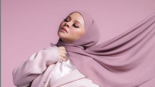 Kronologis Penyanyi Siti Sarah Meninggal Dunia Positif COVID-10 Setelah Melahirkan - 2