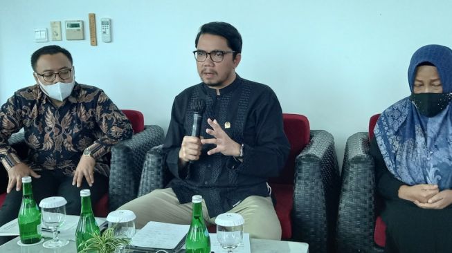 Arteria Dahlan Bela Tersangka Pengeroyokan Perawat Puskemas Kedaton, Ini Alasannya