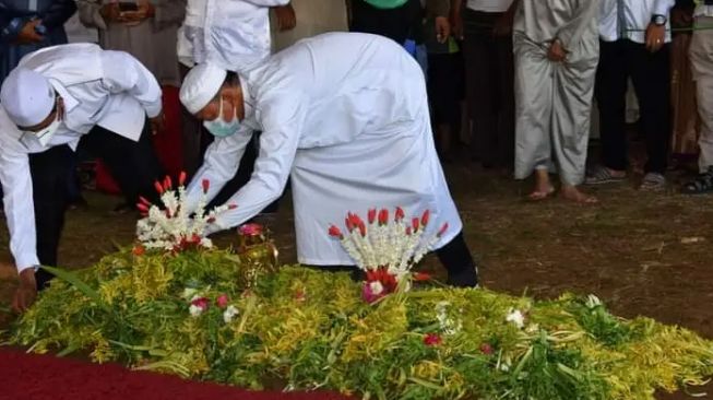 Tuan Guru Kapuh Meninggal Dunia, Anak Ungkap Wasiat Mendiang Ayah