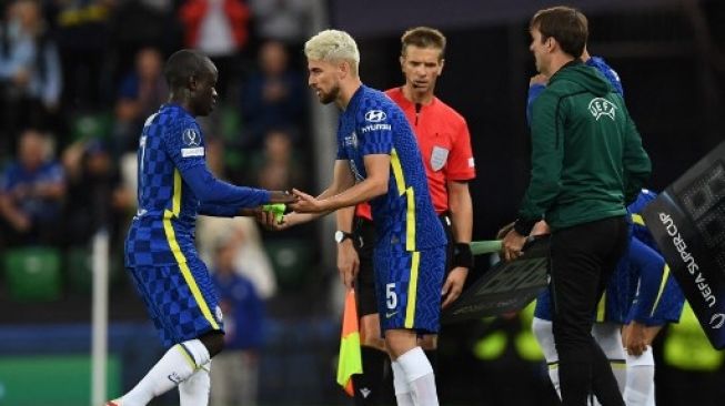 Jorginho dan Kante Bersaing dengan De Bruyne Jadi Pemain Terbaik UEFA