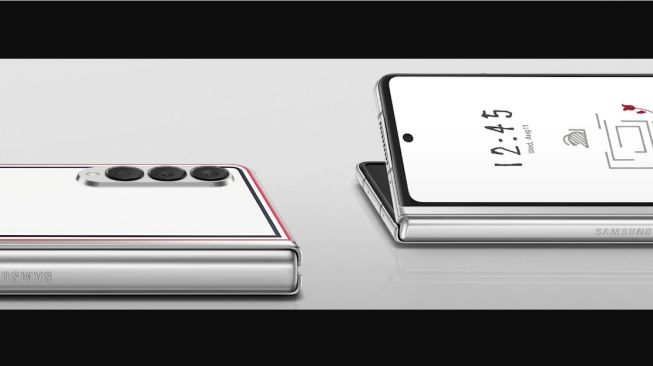 Galaxy Z Fold 3 Thom Browne Edition. [Samsung]