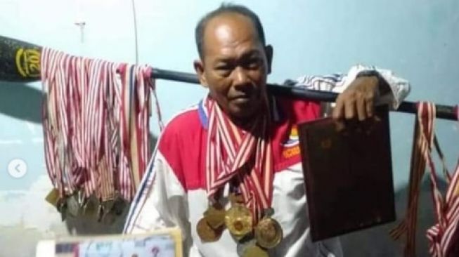 Viral Kisah Abdul Razak, Atlet Dayung RI Peraih Medali Emas yang Kini Jadi Nelayan