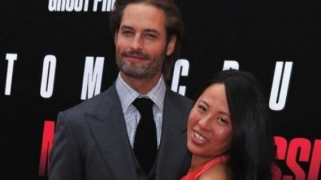 Yessica Kumala dan Josh Holloway [Instagram/@wehavetogoback_kate]