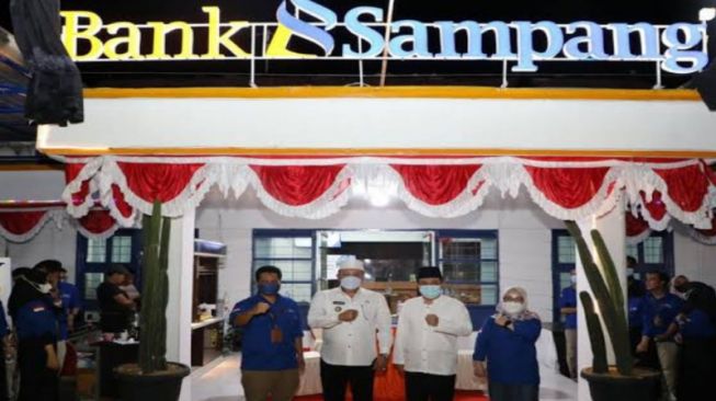 Bupati Sampang Diduga Langgar Prokes, Polisi Selidiki Kasus Peluncuran Logo Bank BUMD