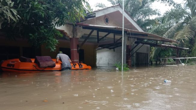 Banjir Rendam Rumah Warga di Asahan dan Batubara Sumut