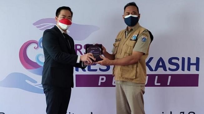 Ringankan Beban Pemerintah, RS Restu Kasih Salurkan Vitamin Hingga Alkes ke 8 Puskesmas