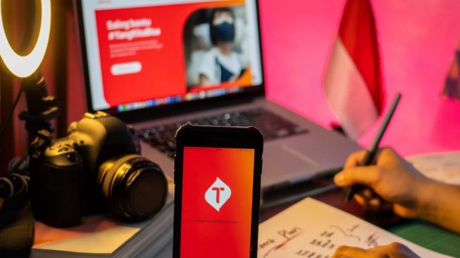 HUT RI ke-76, Telkomsel Tetap Semangat Tangguh dan #BukaPeluangTumbuh untuk Indonesia