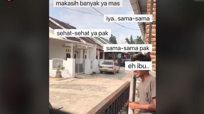 Customer minta ibu-ibu driver ojol pulang ke rumah (tiktok)