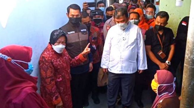 Mensos Tri Rismaharini saat berada di Tuban Jawa Timur [Foto: Suaraindonesia]