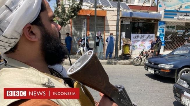 Ibu Kota Kabul Usai Dikuasai Taliban: Lengang, Perempuan Masih Ada di Luar