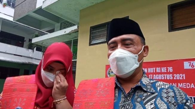 Ibu dan Ayah Ardelia Muthia Zahwa. [digtara.com]