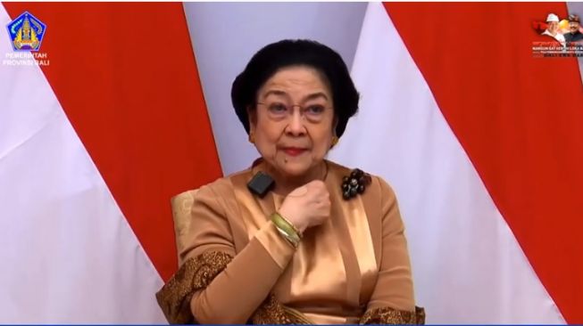 Megawati Menangis Jokowi Dihina sebagai Kodok: Beliau Sampai Kurus Mikir Rakyat