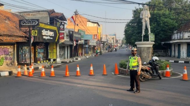Masih PPKM Level 3, Sejumlah Ruas Jalan di Purwakarta Ditutup Sehari