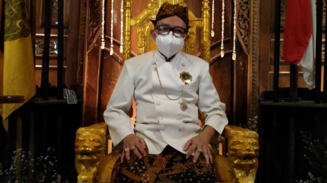 Tegas! Sultan Aloeda II Minta Sultan Keturunan Belanda Tinggalkan Keraton Kasepuhan